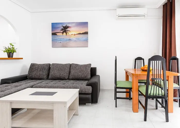 公寓 Arquitecto Larramendi 托雷维耶哈